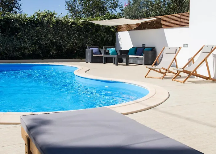 別荘 Casa Da Avo Guilhermina レイリア